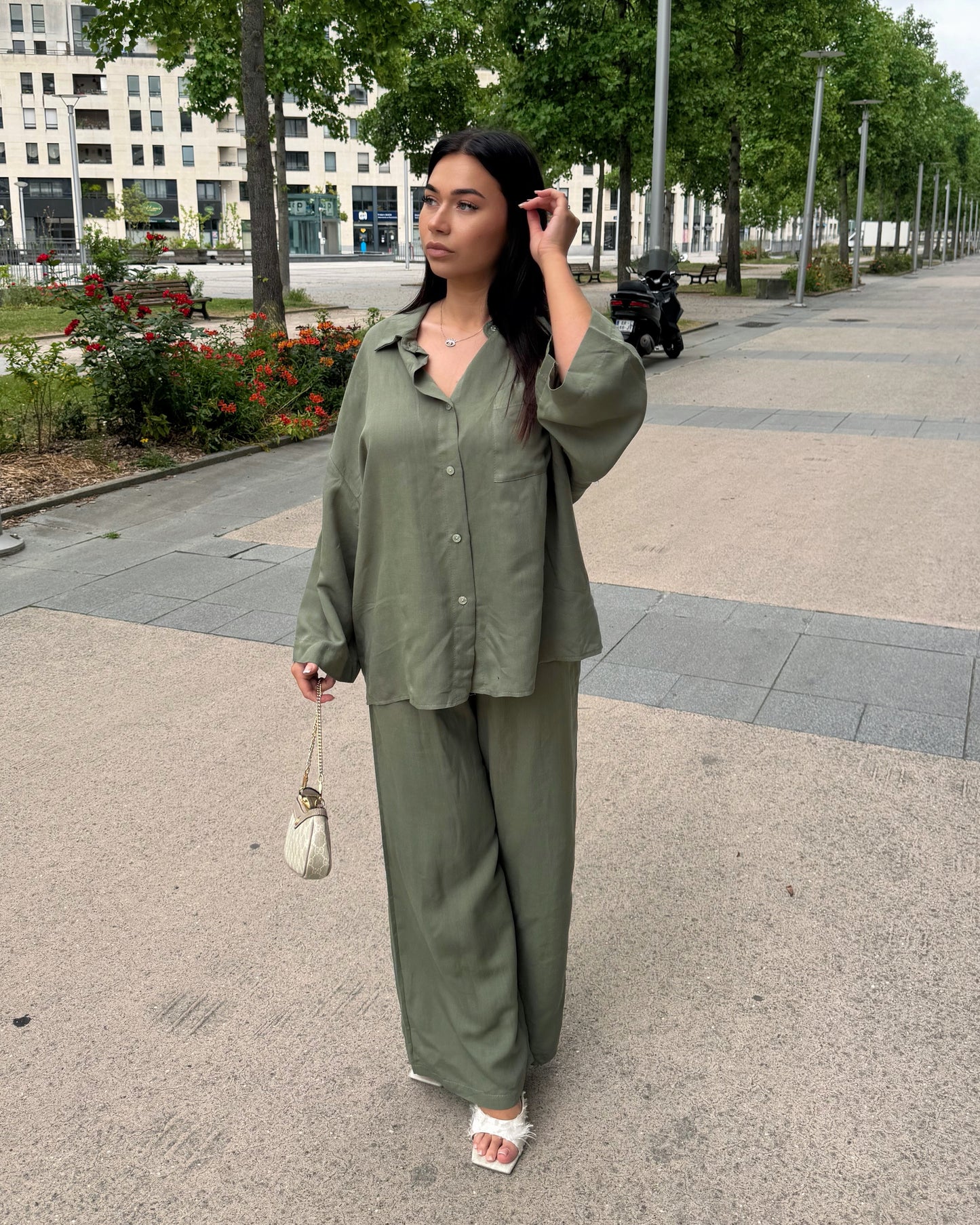 Ensemble Raya Kaki